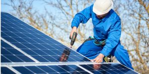 Installation Maintenance Panneaux Solaires Photovoltaïques à Le Lauzet-Ubaye